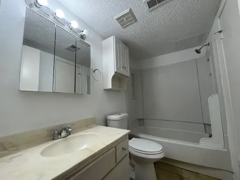2611 Grants Lake Boulevard 163 Sugar Land TX 77479