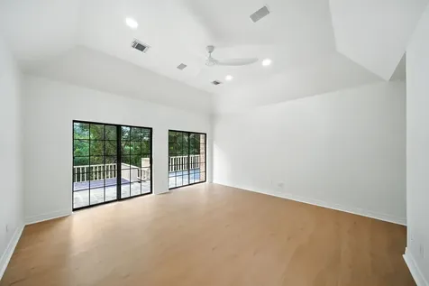 12625 Memorial Drive 180 Houston TX 77024