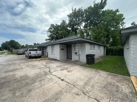 4701 Hoffman Street 4705 Houston TX 77026