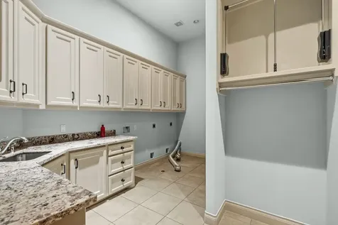 206 Bentwater Bay Drive Montgomery TX 77356