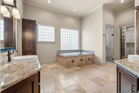 206 Bentwater Bay Drive Montgomery TX 77356
