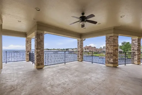 206 Bentwater Bay Drive Montgomery TX 77356