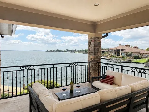 206 Bentwater Bay Drive Montgomery TX 77356