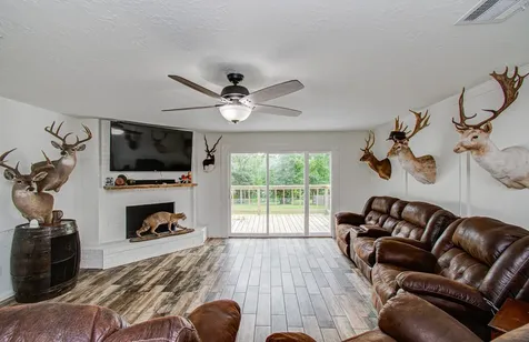 10881 Fm 1409 Dayton TX 77535