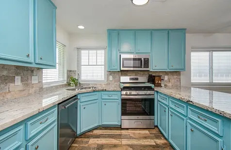10881 Fm 1409 Dayton TX 77535