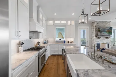 14432 Spyglass Circle Galveston TX 77554