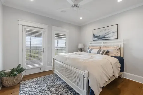 14432 Spyglass Circle Galveston TX 77554