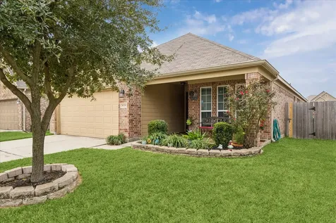 8211 Pastel Dawn Trace Houston TX 77049