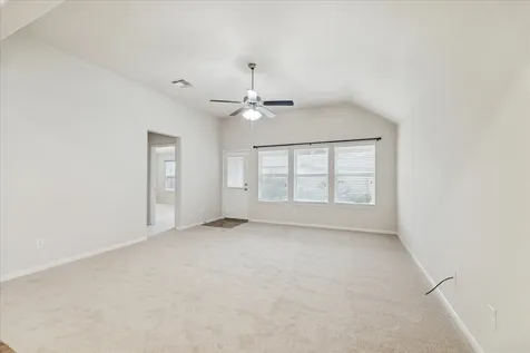 8211 Pastel Dawn Trace Houston TX 77049