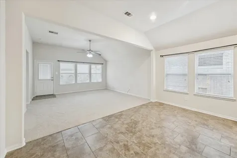 8211 Pastel Dawn Trace Houston TX 77049