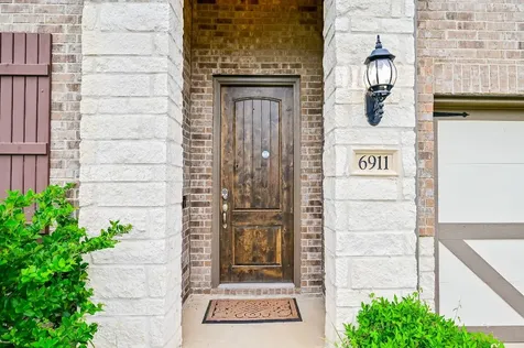 6911 Northchester Drive Katy TX 77493