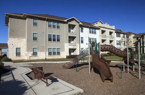 5121 N Foster Road San Antonio TX 78244