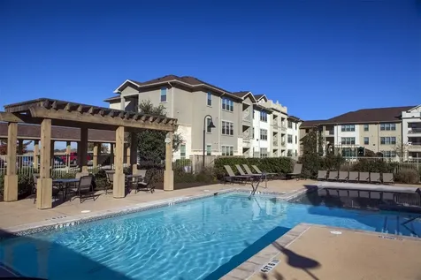 5121 N Foster Road San Antonio TX 78244