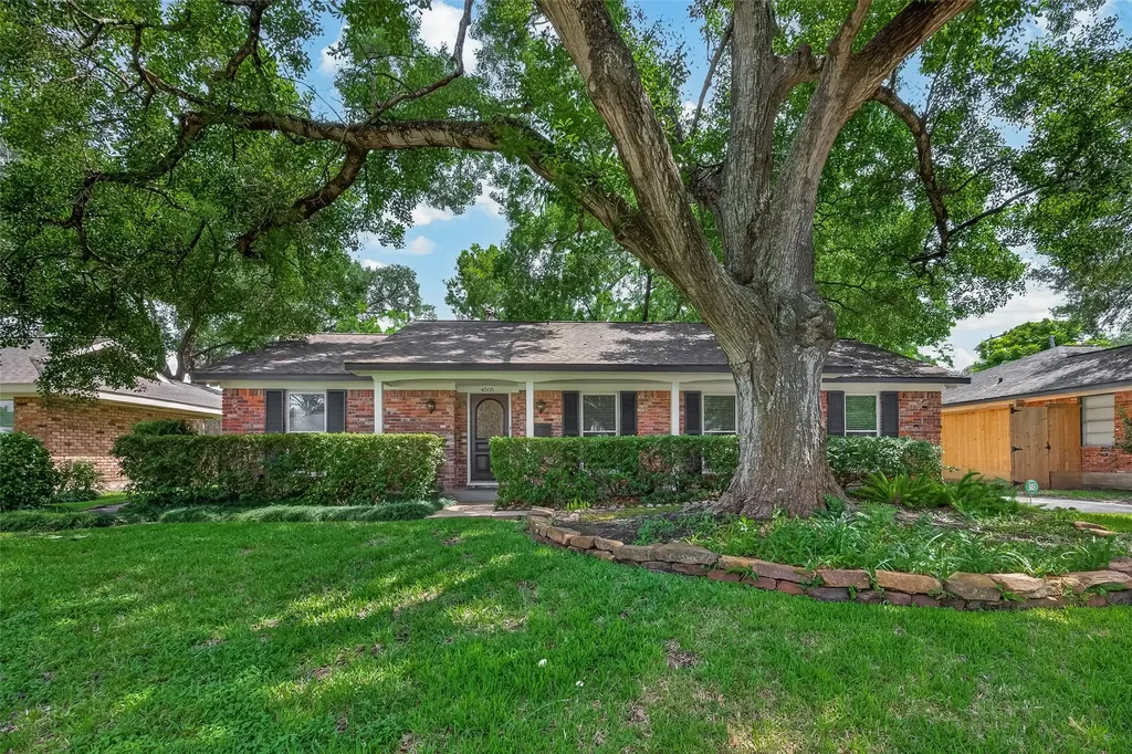 4505 Waycross Drive Houston TX 77035