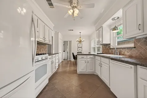 4505 Waycross Drive Houston TX 77035