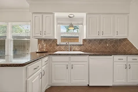 4505 Waycross Drive Houston TX 77035