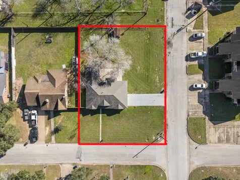 1740 6th Street Hempstead TX 77445