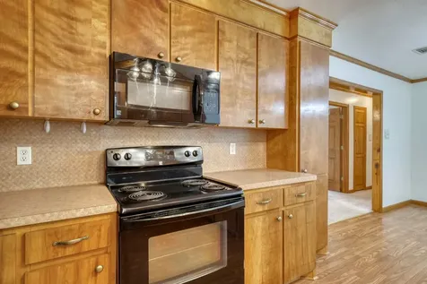 13300 Highway 21 W Avenue North Zulch TX 77872