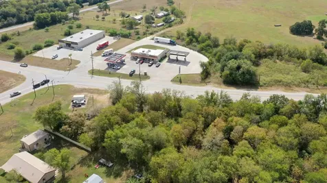 13300 Highway 21 W Avenue North Zulch TX 77872