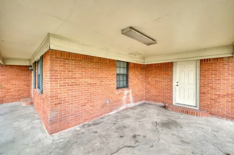 13300 Highway 21 W Avenue North Zulch TX 77872