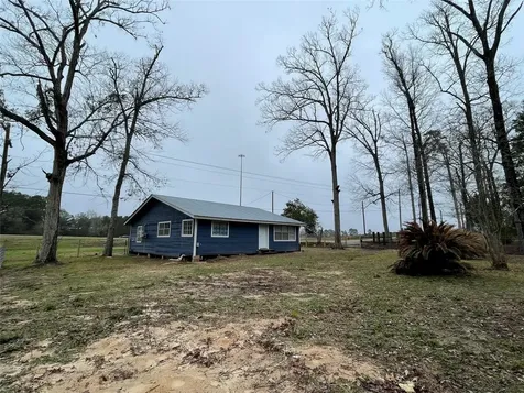 111 Cronin Road Shepherd TX 77371