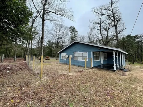 111 Cronin Road Shepherd TX 77371