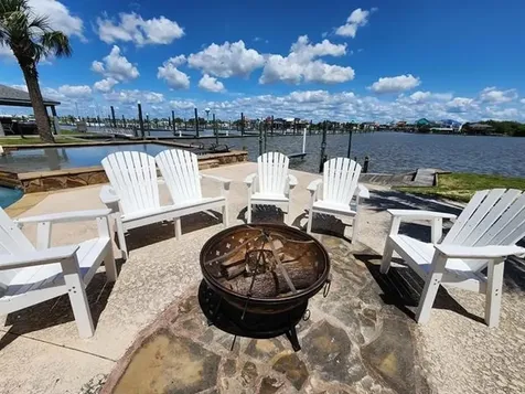 560 Pleasure Island Boulevard 222 Port Arthur TX 77640
