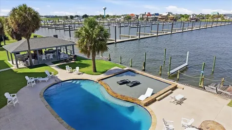 560 Pleasure Island Boulevard 222 Port Arthur TX 77640