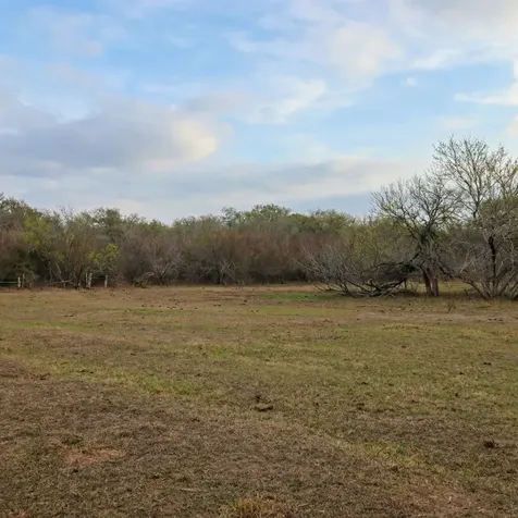 5020 Metting School Road Yorktown TX 78164