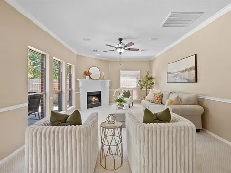 15242 Shapiro Springs Lane Houston TX 77095