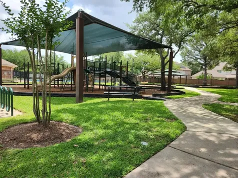 15242 Shapiro Springs Lane Houston TX 77095
