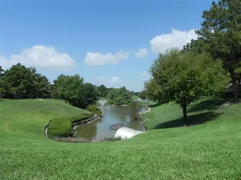 15242 Shapiro Springs Lane Houston TX 77095