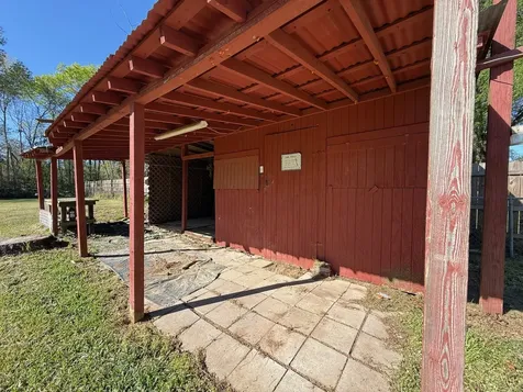 432 Young Street Livingston TX 77351