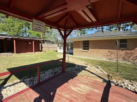 432 Young Street Livingston TX 77351