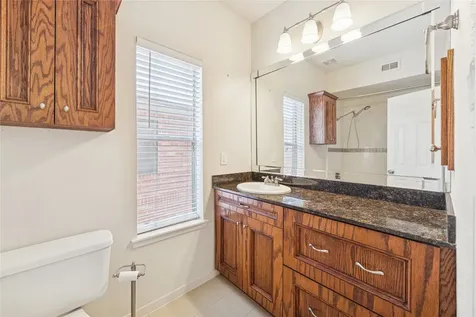 4041 Law Street 512 Houston TX 77005