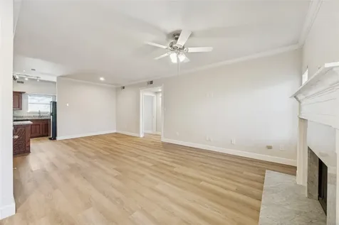 4041 Law Street 512 Houston TX 77005