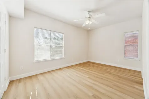4041 Law Street 512 Houston TX 77005