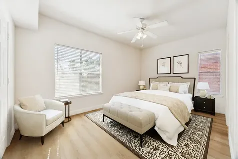 4041 Law Street 512 Houston TX 77005