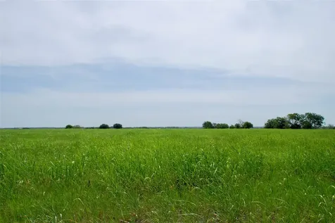 Tract 4 Company Field Road Schulenburg TX 78956