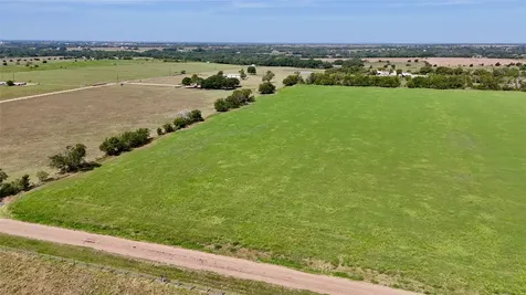Tract 4 Company Field Road Schulenburg TX 78956
