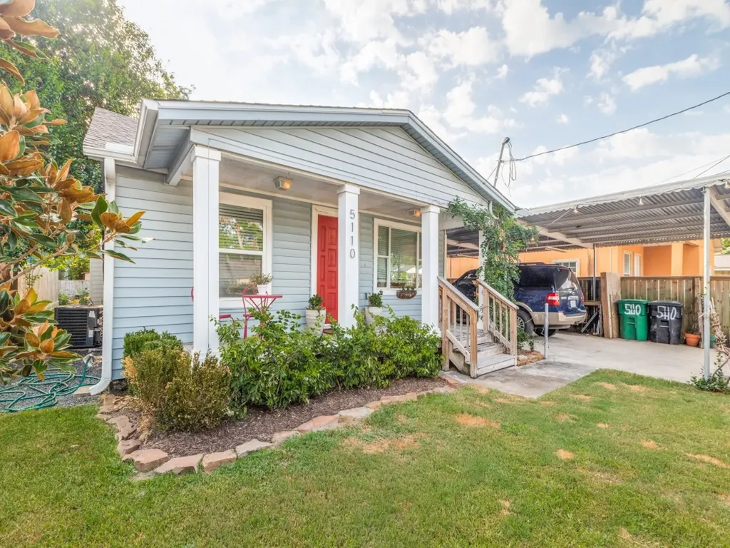 5110 Cochran Street Houston TX 77009