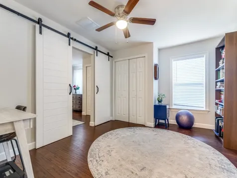 5110 Cochran Street Houston TX 77009