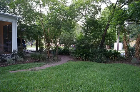 2404 Nottingham Street Houston TX 77005