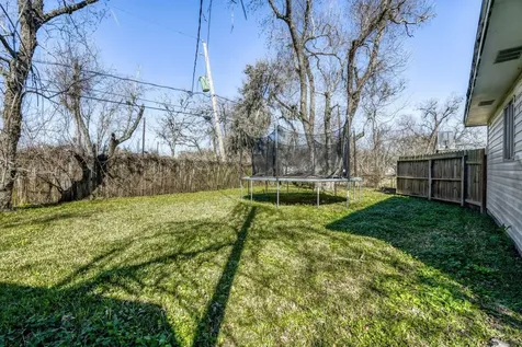 315 Acacia Street Lake Jackson TX 77566