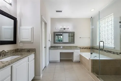 11 Belcarra Place The Woodlands TX 77382