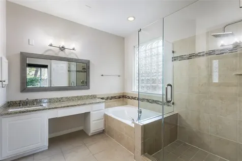 11 Belcarra Place The Woodlands TX 77382