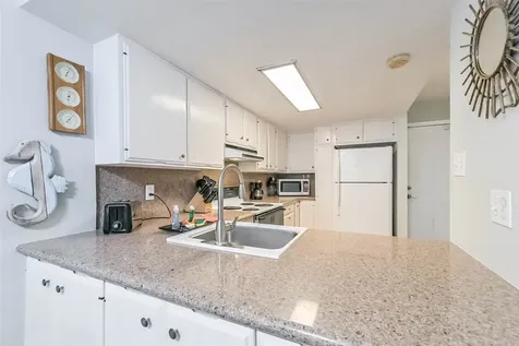 7310 Seawall Boulevard 907 Galveston TX 77551