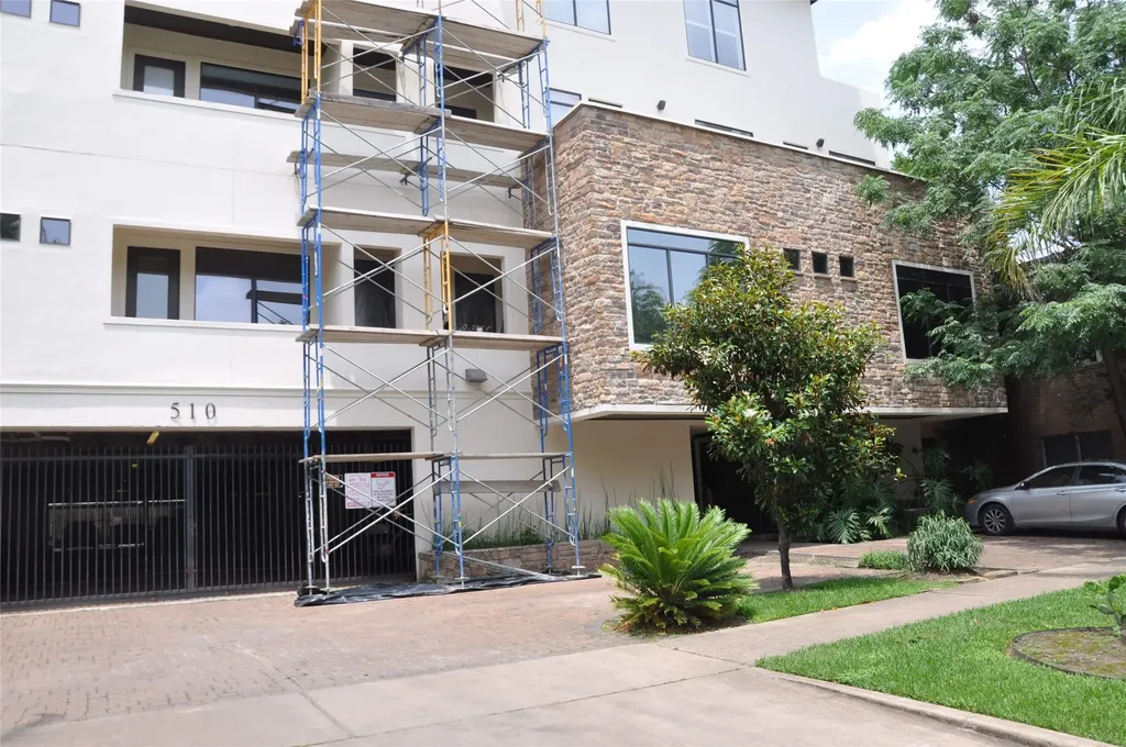 510 Lovett Boulevard 201 Houston TX 77006
