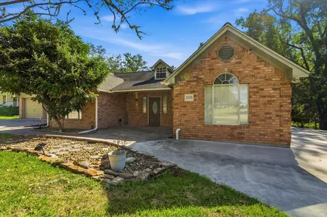 205 Don Q Lane Baytown TX 77523