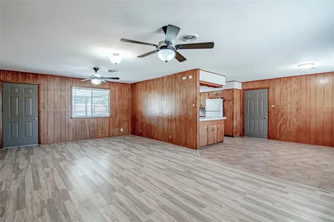 365 Fm 247 Road Huntsville TX 77320